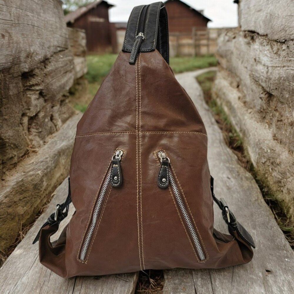 Chateau Convertible Sling/Backpack Purse - Faux Brown Leather - CUTE!